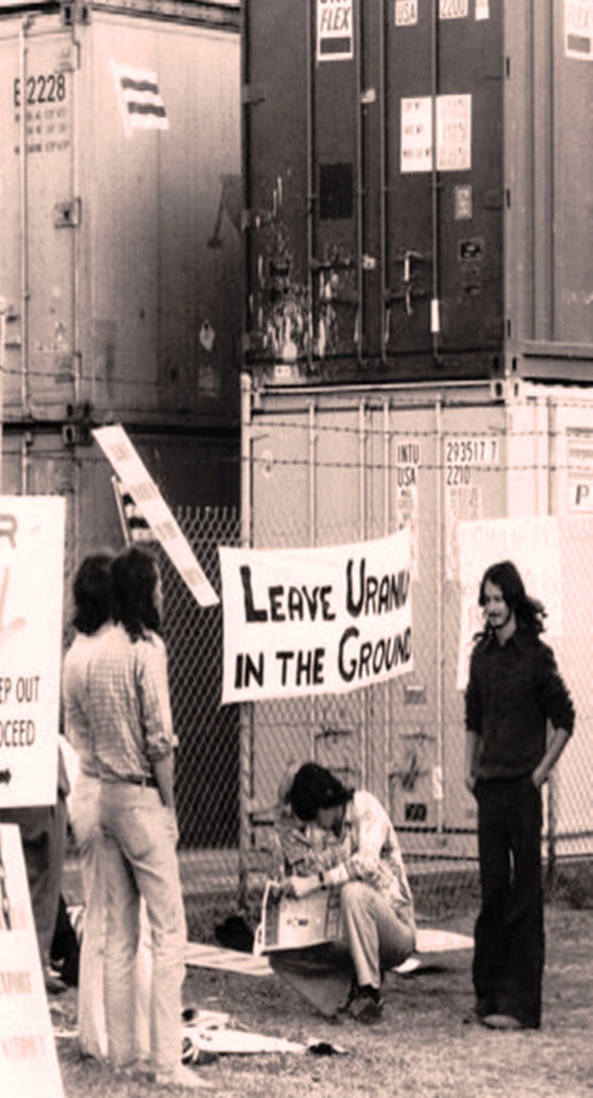 Uranium Picket at Hamilton Wharf in August 1977 - 2